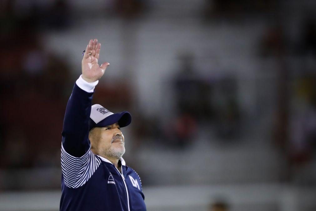 Maradona operado com sucesso a hematoma subdural