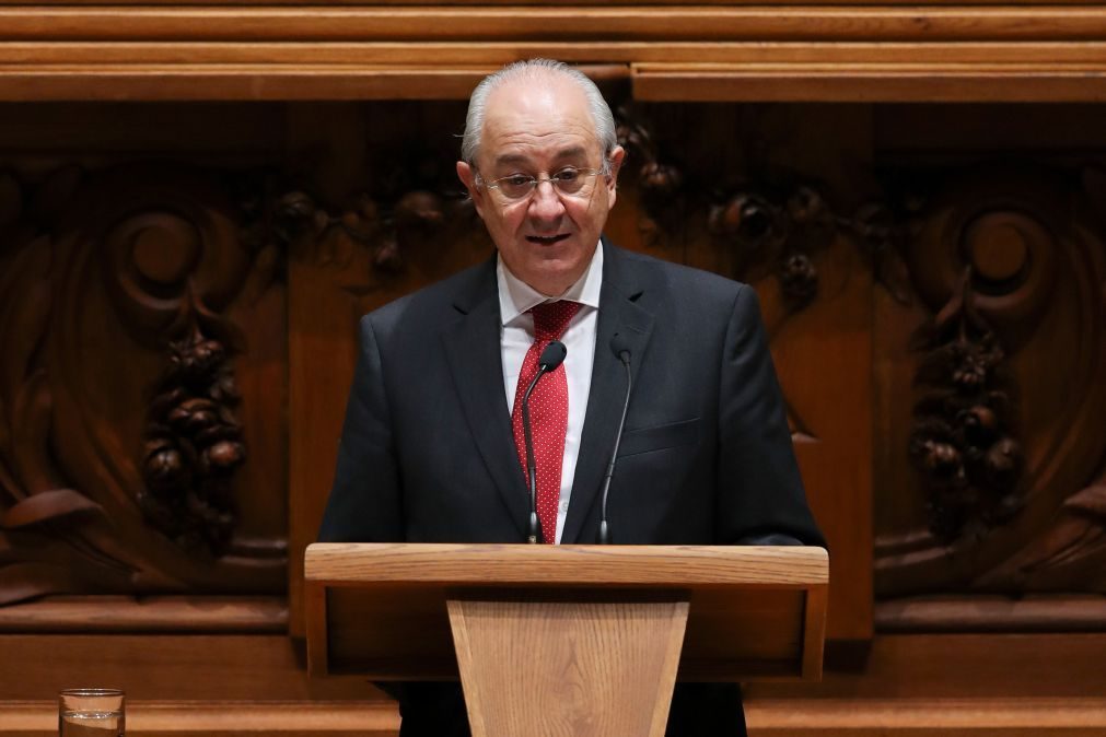 Rui Rio felicita Joe Biden por