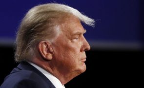 Donald Trump defende que ricos e famosos vão continuar a “agarra-las pela c***” durante muitos anos