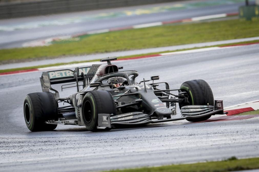 Lewis Hamilton conquista sétimo título mundial de Fórmula 1 e iguala Schumacher