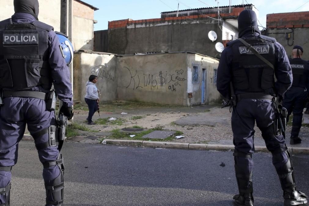 Polícias condenados por agressões na esquadra da Amadora