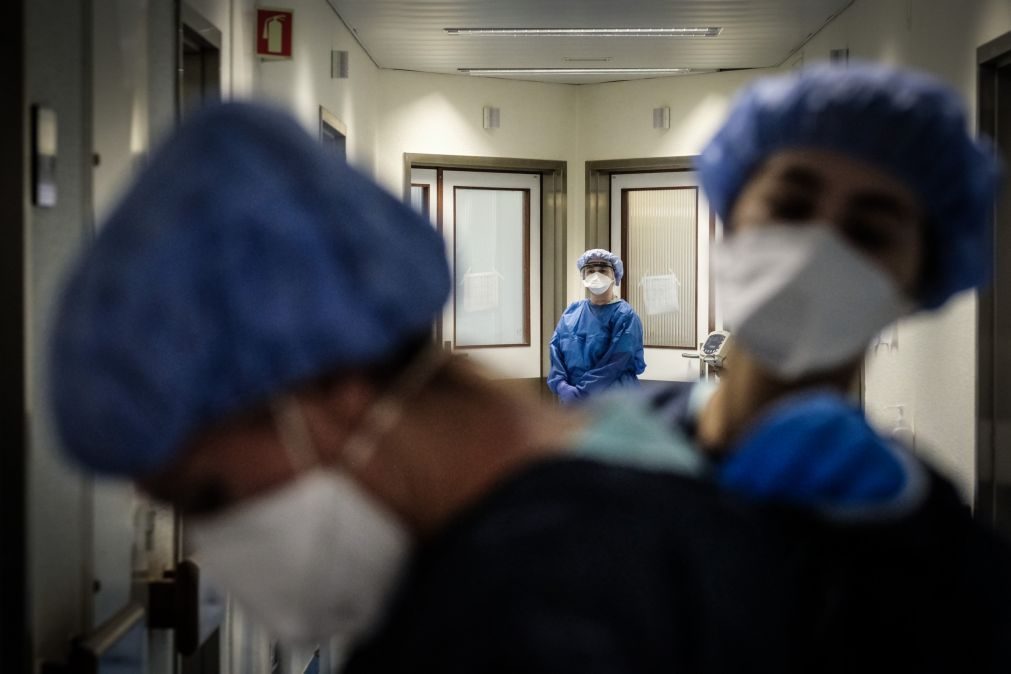 Covid-19: Portugal atinge novo máximo de doentes em cuidados intensivos