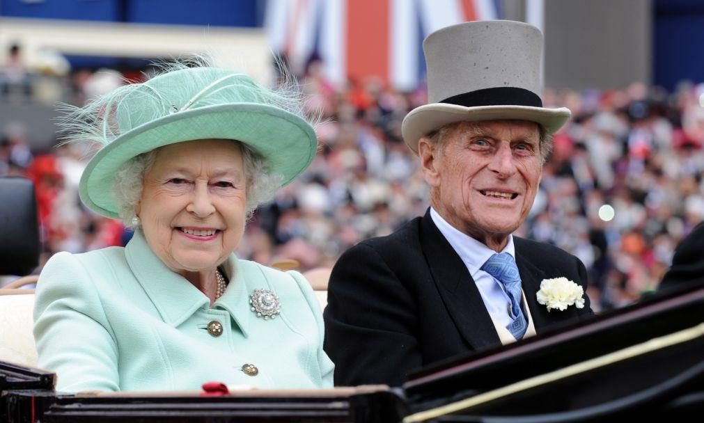 Rainha Isabel II passa Natal no Castelo de Windsor