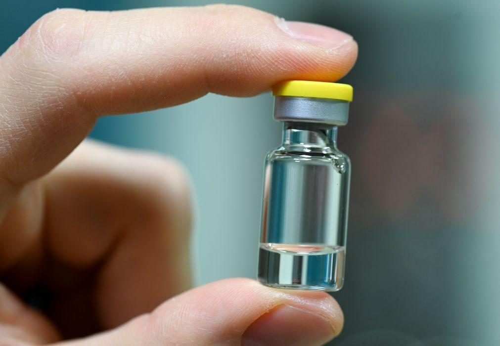 Covid-19: Itália vai fornecer gratuitamente 202 milhões de doses de vacinas
