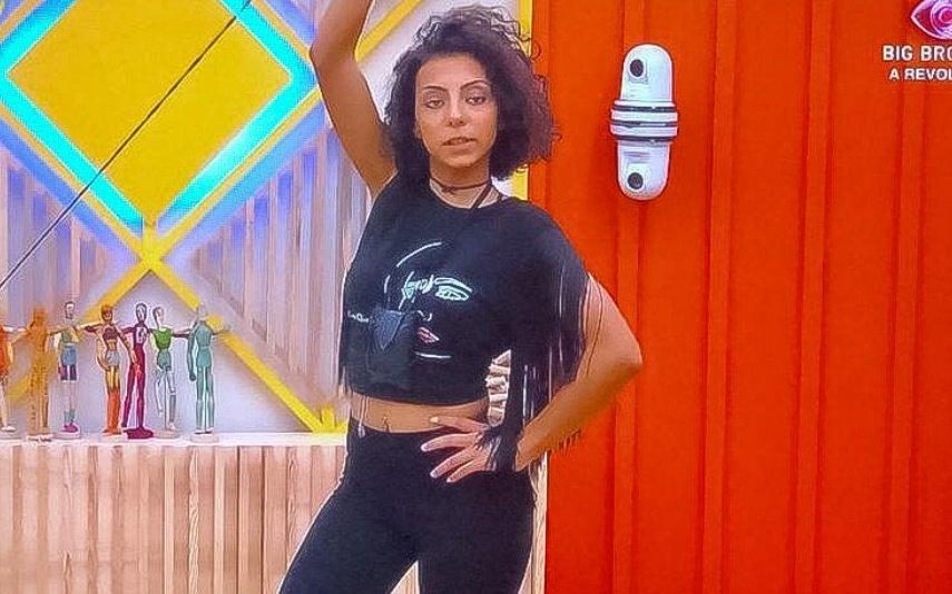 Big Brother Jéssica Fernandes usa t-shirt oferecida por duas famosas