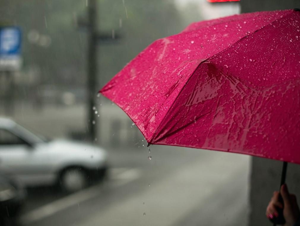 Meteorologia: Vento forte e subida da temperatura para hoje