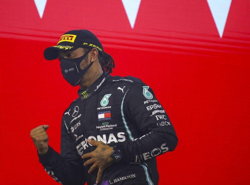 Lewis Hamilton está recuperado e vai participar no GP de Abu Dhabi