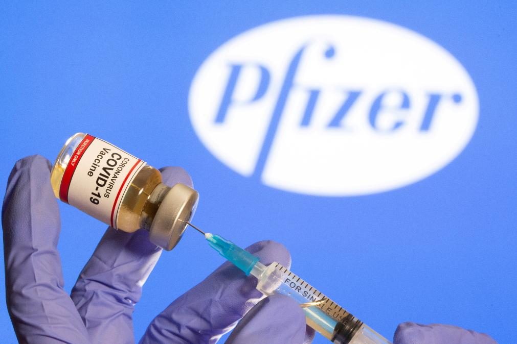 Vacina da Pfizer deixa quatro com paralisia facial