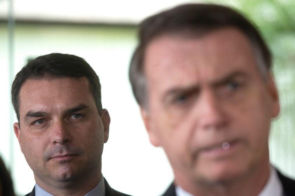 Oposição quer saber se serviço de espionagem ajudou defesa do filho de Bolsonaro