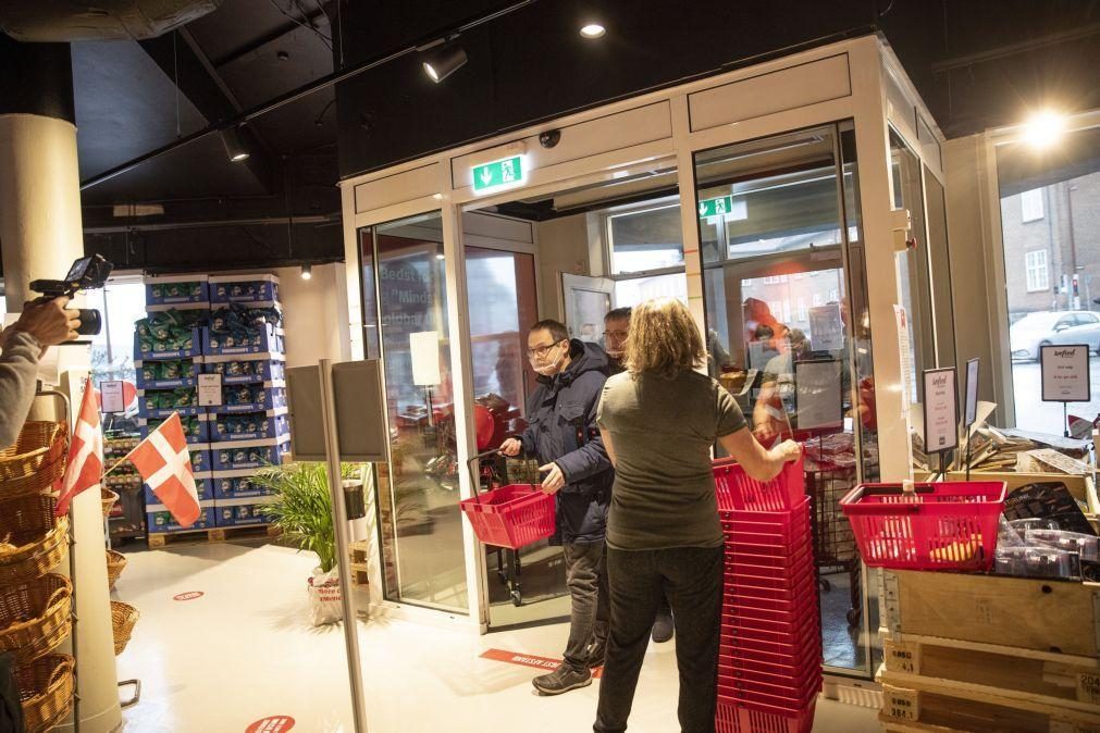 Covid-19: Dinamarca vai paralisar atividade económica durante as festas natalícias