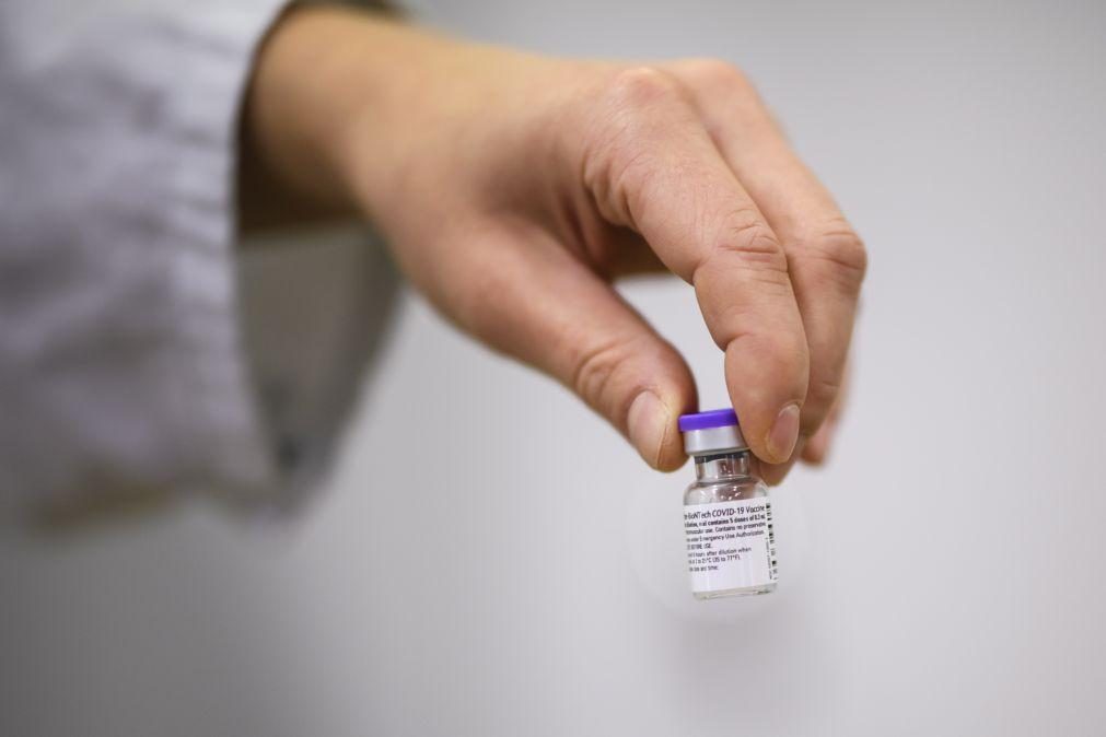 Covid-19: UE adquire mais 100 milhões doses da vacina da Pfizer-BioNTech