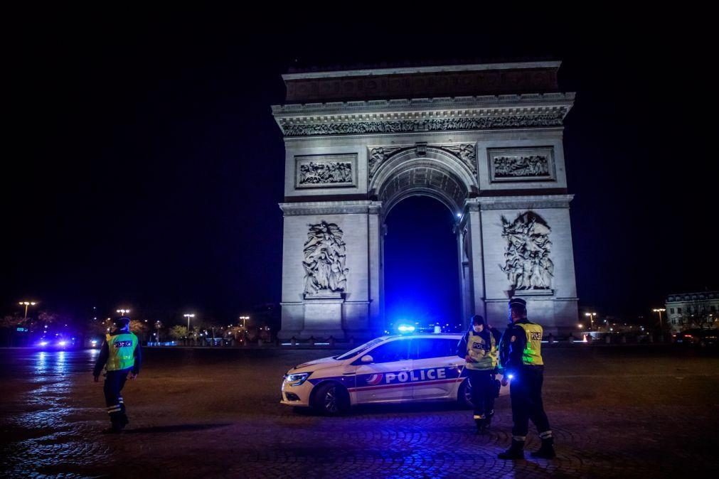 Covid-19: França regista mais de 25 mil novos casos