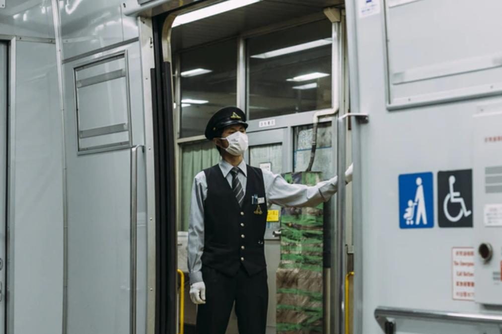 Japão declara estado de emergência sanitária em Tóquio durante um mês