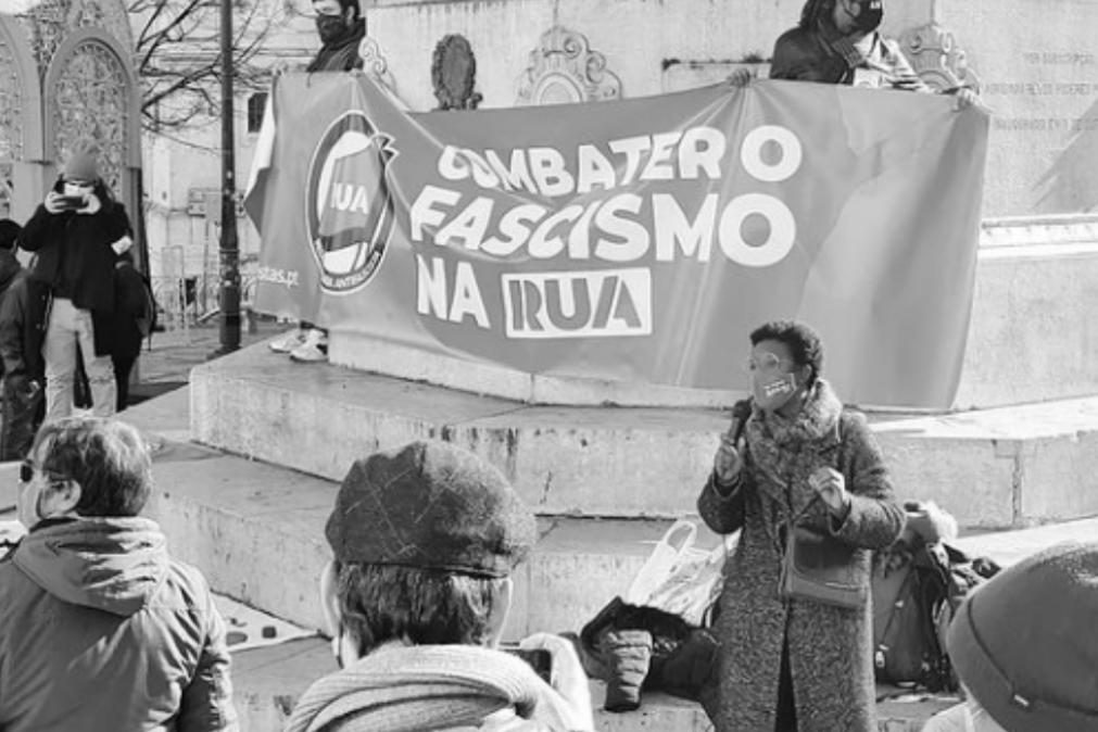 Mais de duas centenas na rua contra presença de Le Pen em Portugal