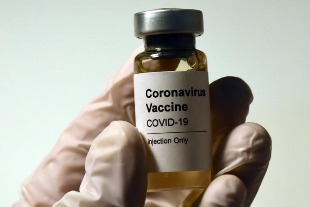 Covid-19: Organização Mundial de Saúde aprova uso de vacina da Moderna
