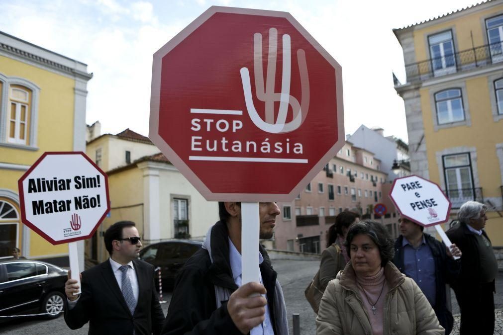 Eutanásia: Movimento acusa deputados de cegueira e falta de oportunidade