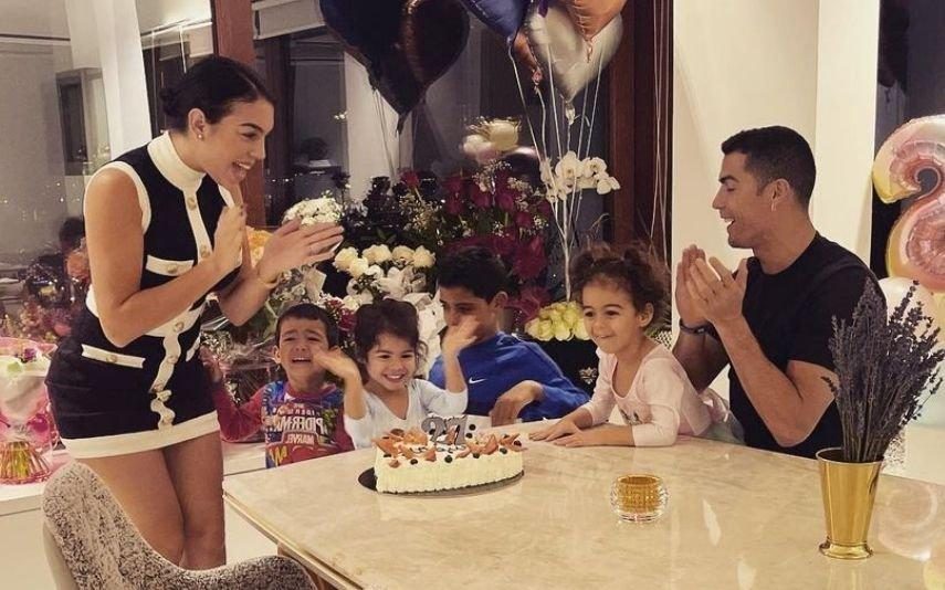 Georgina Rodriguez A prenda de aniversário dos filhos que a deixou derretida