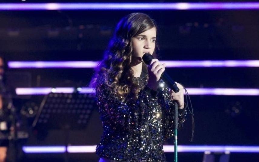 Menina com tumor cerebral e quase cega emociona jurados do The Voice