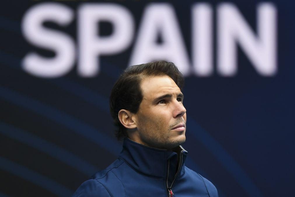 Tenista Rafael Nadal falha jogo com De Miñaur devido a lesão nas costas
