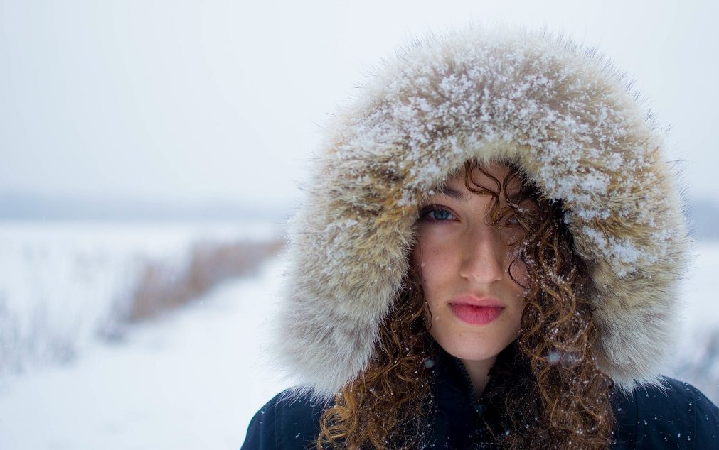 O frio fica lá fora! Aprenda a tratar da sua pele durante os meses de inverno