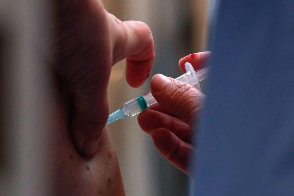 Covid-19: Comissão Europeia defende sanções a quem desrespeitar regras de vacinação