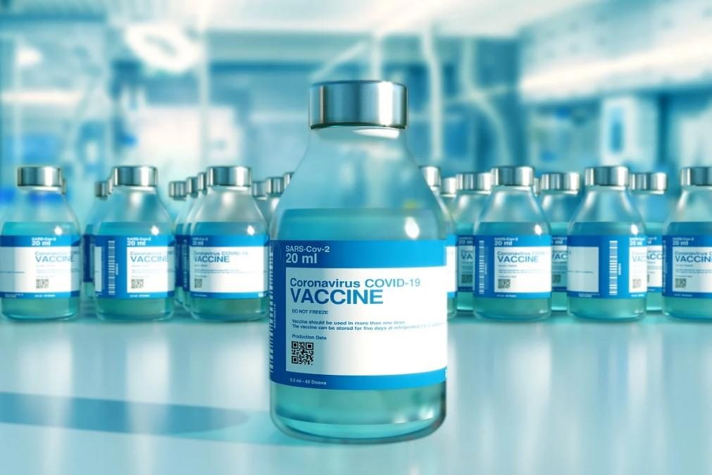 Covid-19: Farmacêuticas GSK e CureVac desenvolvem nova vacina