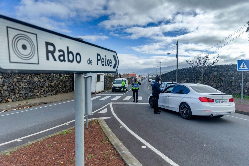 Covid-19: Governo dos Açores mantém cerca em Rabo de Peixe em zona mais restrita