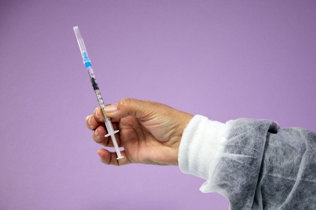 António Costa fixa como objetivo vacinar 1 milhão e 400 mil portugueses até abril