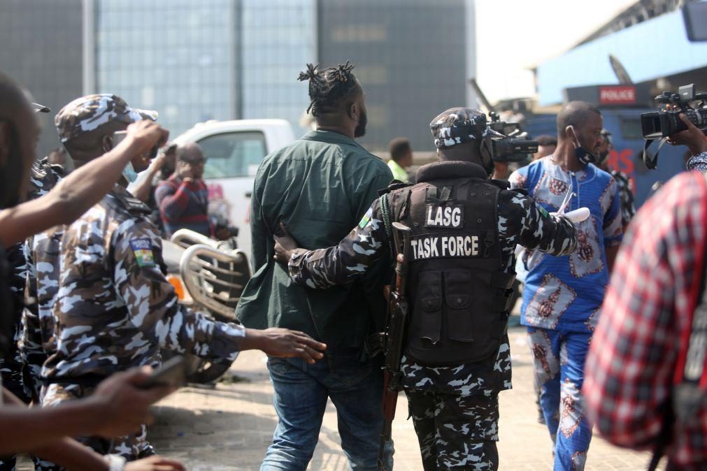 Pelo menos 20 presos em manifestação pacífica na Nigéria