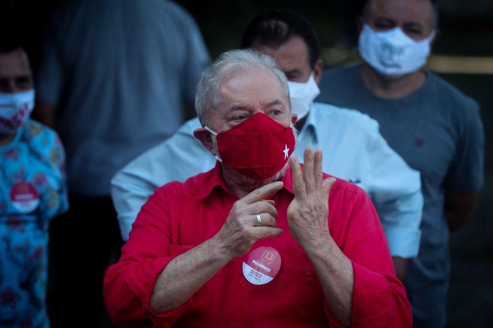 Sondagem dá vitória a Lula da Silva na primeira volta das presidenciais