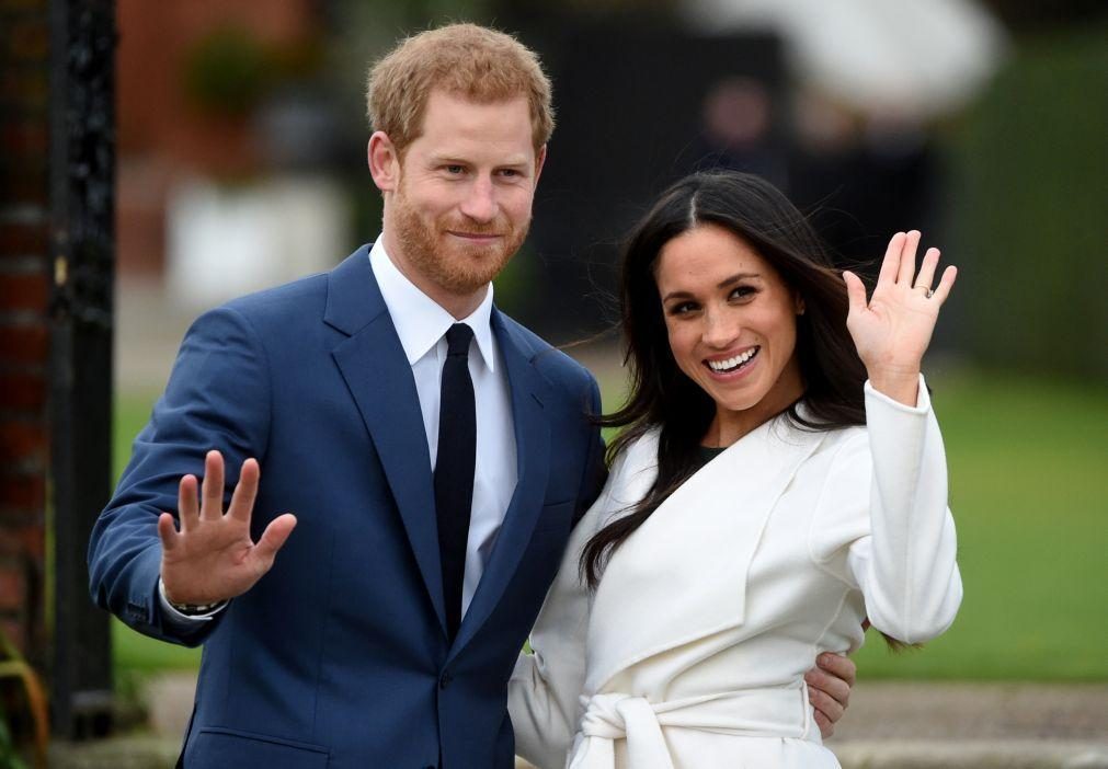 Príncipe Harry e Meghan confirmam afastamento da família real