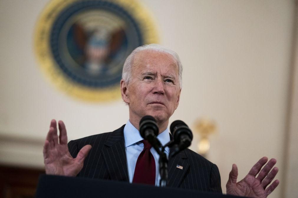 Biden enfrenta teste de fogo político com plano de estímulo nos EUA