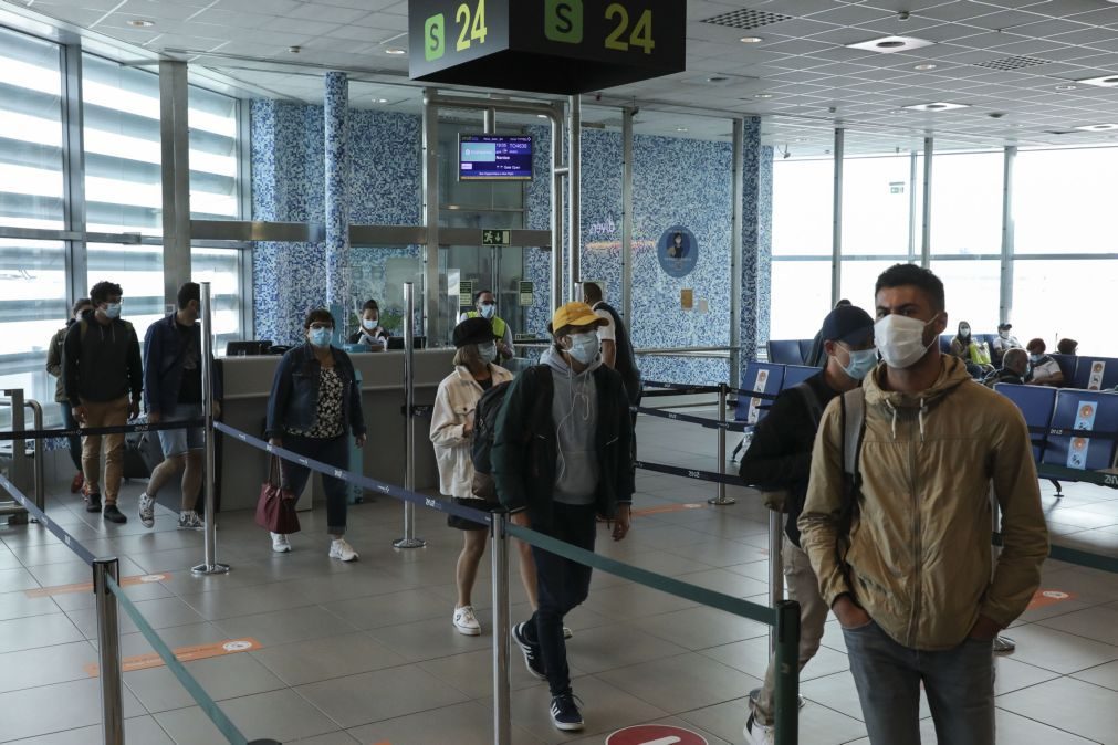 Covid-19: PSP impede 140 pessoas de viajar a partir de três aeroportos