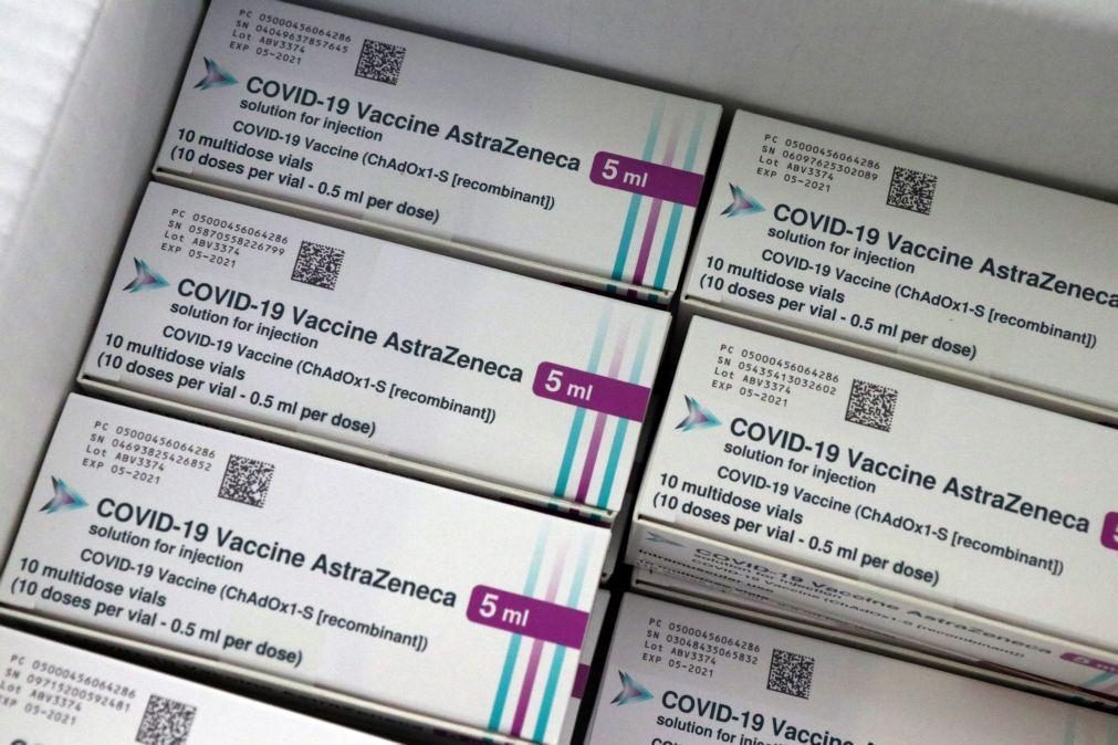 Covid-19: Alemanha autoriza vacina da AstraZeneca para maiores de 65 anos