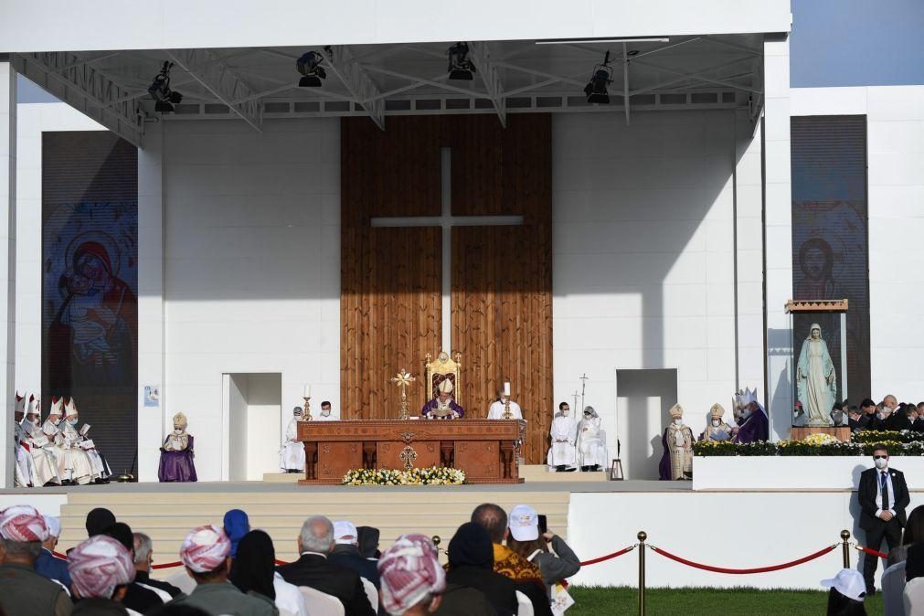 Papa celebra em Erbil a maior missa pública durante visita ao Iraque