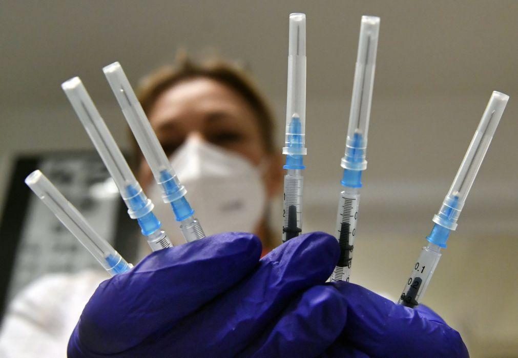 Covid-19: Quase 300 mil portugueses com vacinação completa