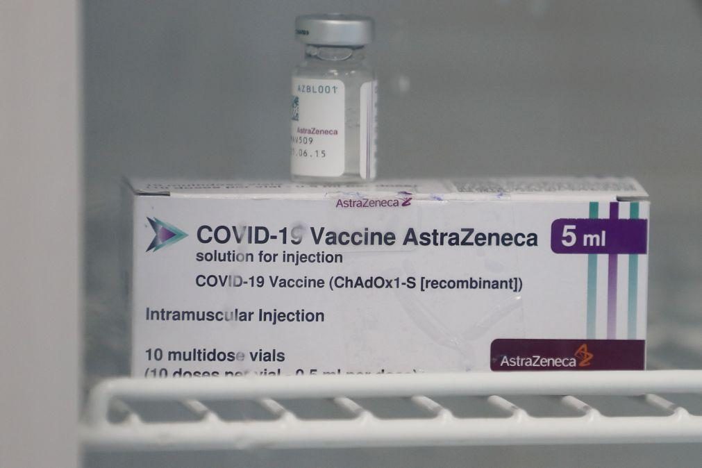 Covid-19: Brasil aprova registo definitivo da vacina de Oxford e uso de antiviral