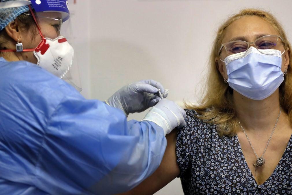 Covid-19: Cerca de 33.000 romenos cancelaram vacinação com AstraZeneca