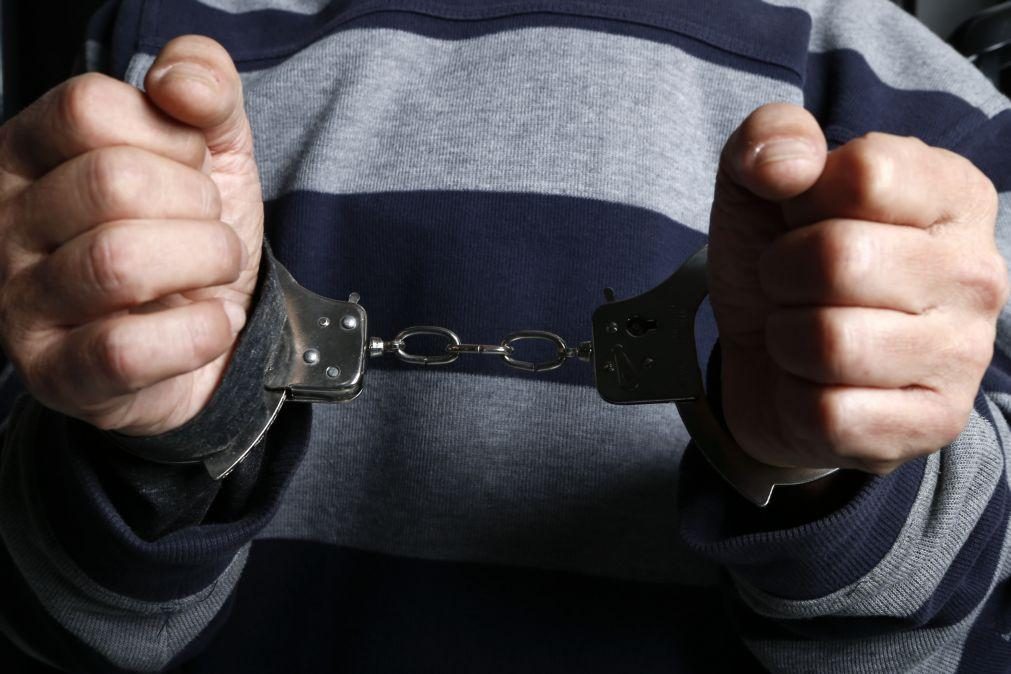 Homem detido em Nisa por agredir pai e mãe de 89 e 91 anos