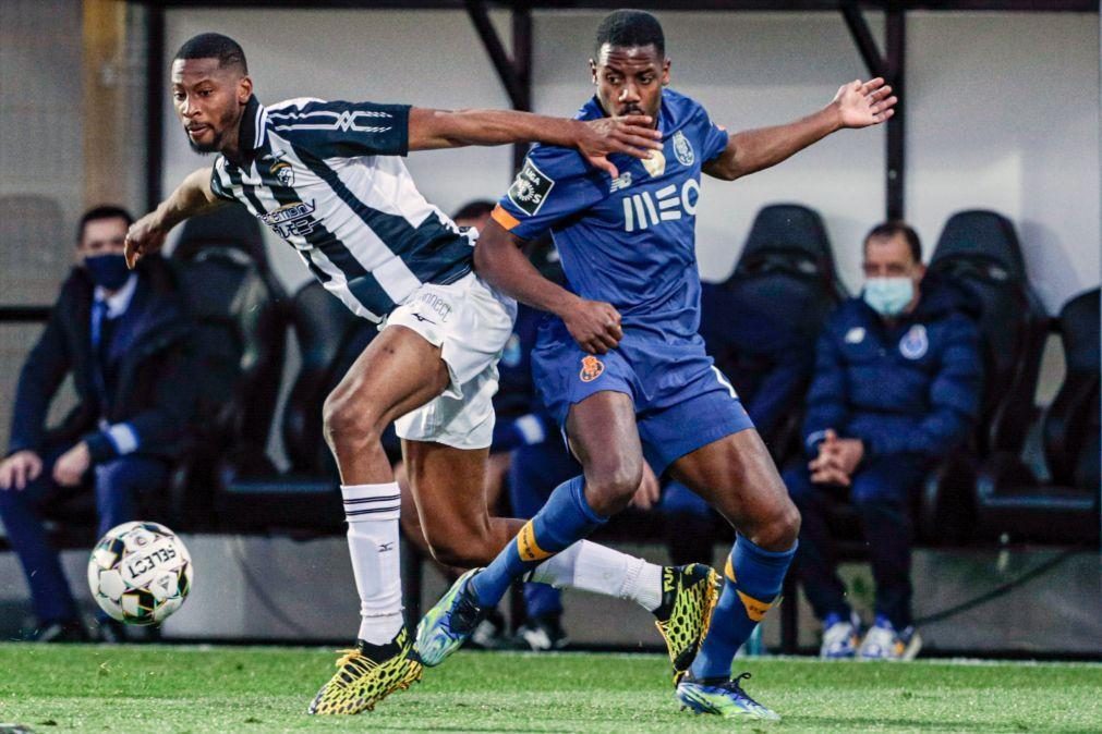 FC Porto vence em Portimão e consolida segundo lugar [vídeo]