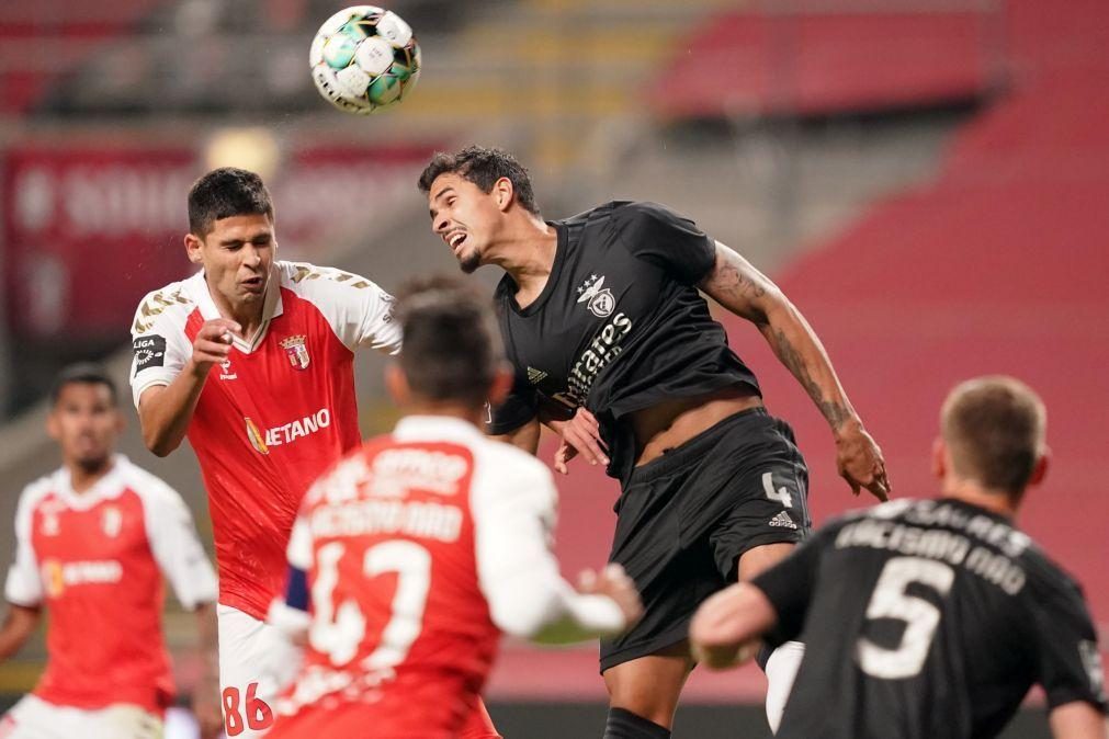 Benfica vence em Braga e sobe ao terceiro lugar [vídeo]