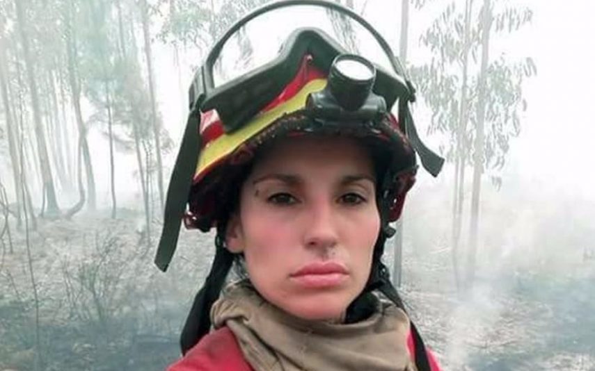 Raquel Santos Entrevistámos a bombeira que se tornou viral na Internet