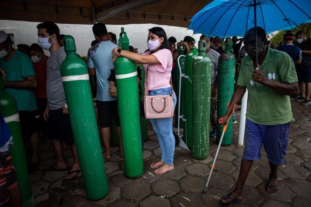 Covid-19: Risco de falta de oxigénio em seis estados brasileiros