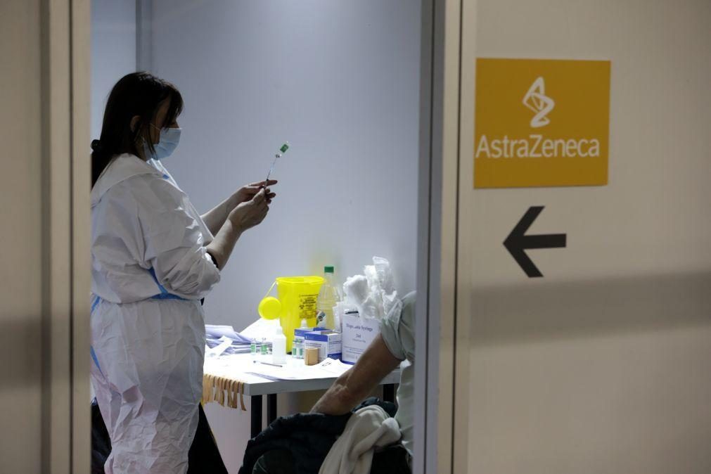 Covid-19: Região de Berlim suspende vacina AstraZeneca após nove mortes na Alemanha