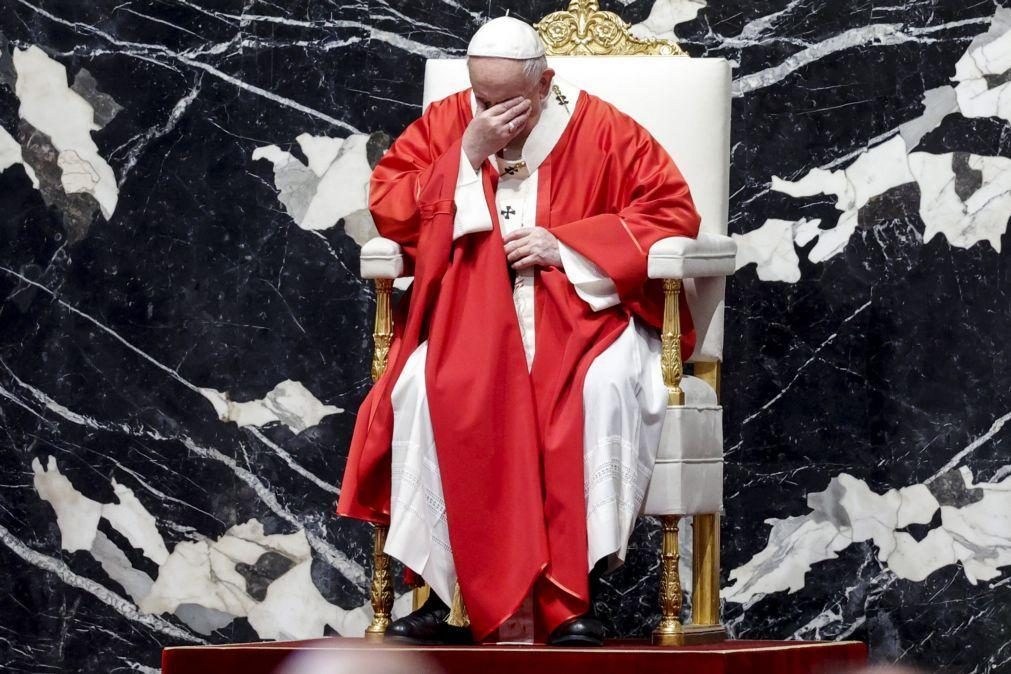 Papa pede respostas globais para o drama dos deslocados pela crise climática