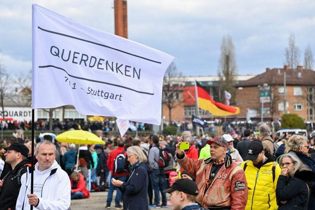 Covid-19: Manifestações em cidades alemãs contra medidas de contenção da doença