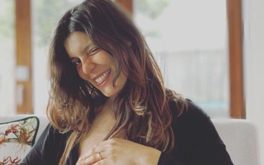 Andreia Rodrigues mostra-se a amamentar a filha recém-nascida