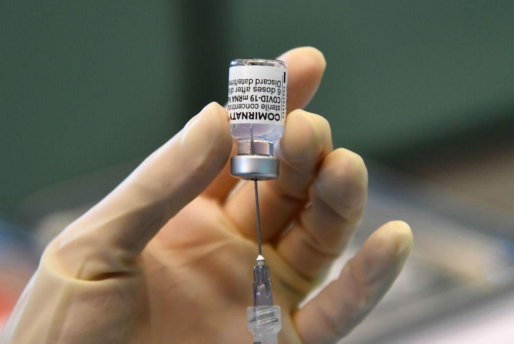 Covid-19: Açores recebem 23.400 doses de vacina da Pfizer-BioNTech