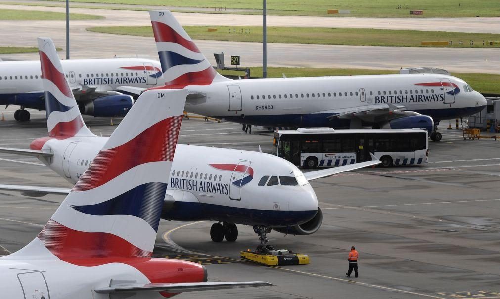 Covid-19: Companhias britânicas pedem fim de restrições nos voos internacionais