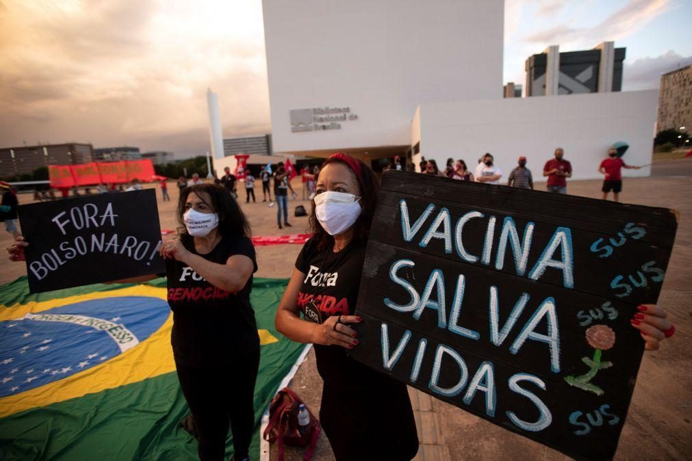 Covid-19: Brasil com quase 13 milhões de casos no pior momento da pandemia
